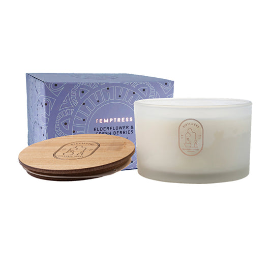 Distillery Fragrance House Triple Wick Soy Candle - Elderflower & Fresh Berries 450G - Halfpenny Discount Pharmacy